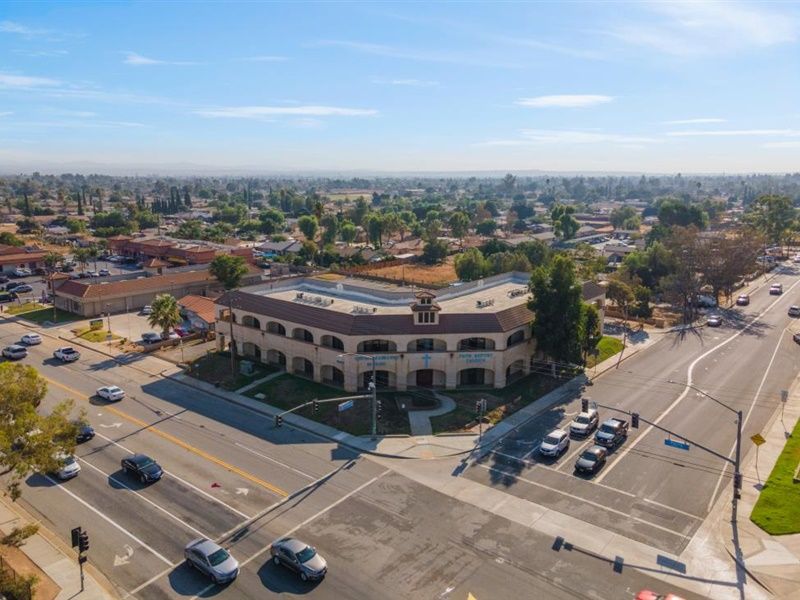 13027 Perris Blvd, Moreno Valley, CA 92553